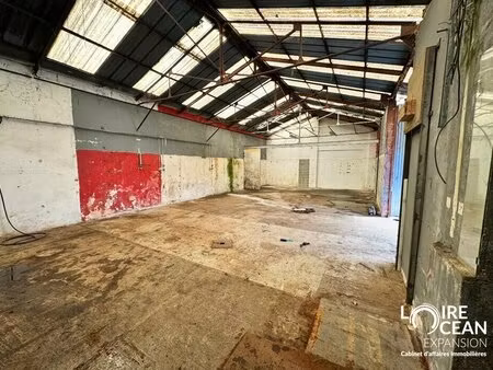 achat local commercial 308m² nantes 44300