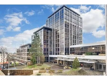 location bureaux 25 m² à 54 m²