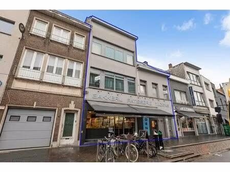 commercieel te koop in merksem met 4 slaapkamers