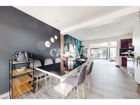 vente maison 5 pièces de 122m² - 77124 villenoy