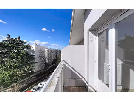 appartement bourg-lès-valence 72.04 m² t-4 à vendre  106 000 €