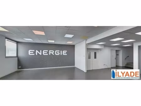 location bureaux 180 m²