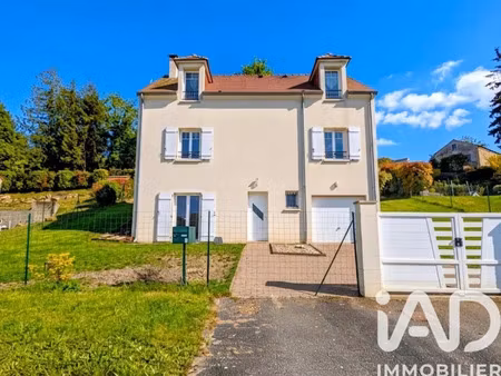 maison à oinville-sur-montcient (78250)