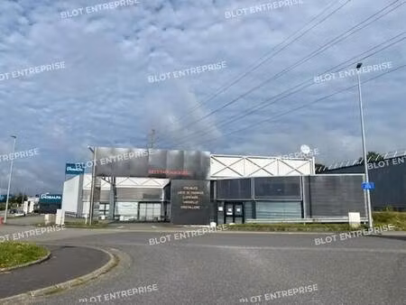 location commerce brest 29200 997m²