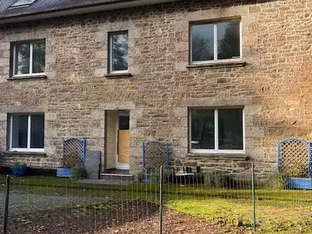 vente maison à bulat-pestivien (22160) : à vendre / 160m² bulat-pestivien