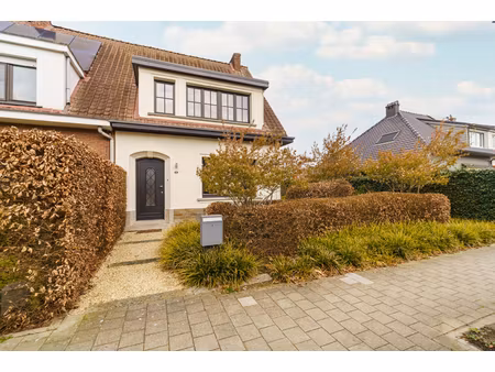 huis te koop in kontich met 4 slaapkamers