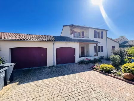 vente maison 6 pièces 128 m² antran (86100)