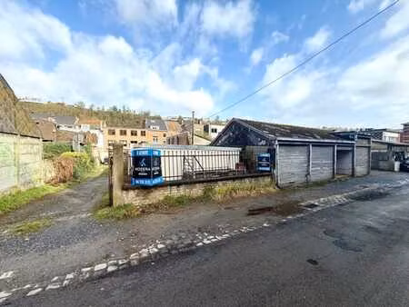 lot de 9 garages dans le centre de tilff