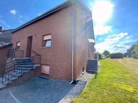 spacieux kot à louer en plein centre de libramont