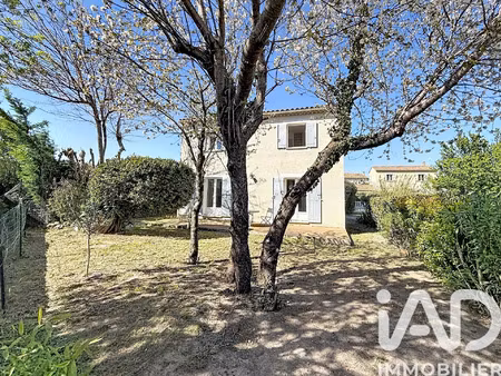 location maison à sénas (13560) : à louer / 92m² sénas