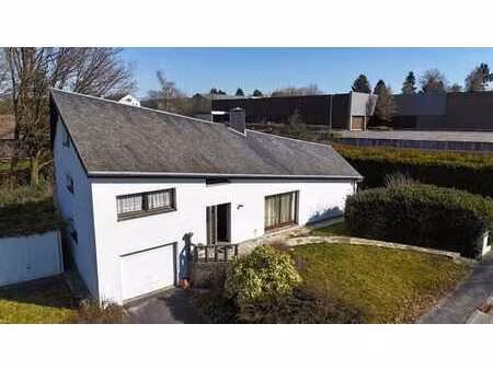 villa 4 façades 5 ch avec grands volumes à libramont