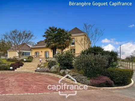 vente maison 8 pièces 237 m² à aigne (72650)  550 000 €