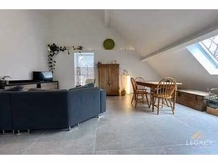 duplex 2 ch derrière le château de beloeil !