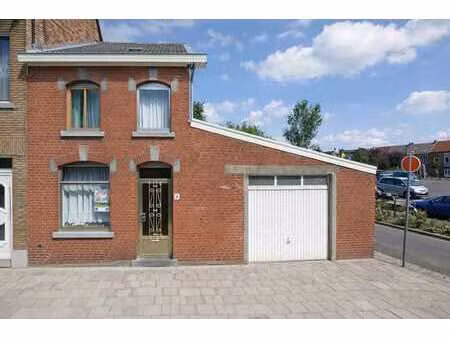 charmante woning met tuin  garage  keuken  badkamer  2 sl...