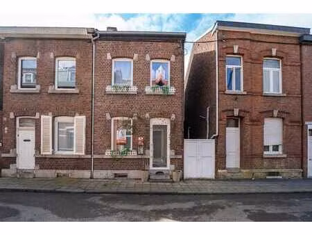 maison 4 ch idéalement située