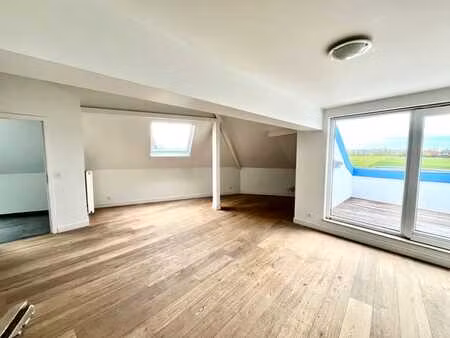 appartement 1 ch. lumineux leuze-en-hainaut  peb: c