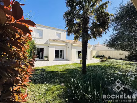 vente maison 5 pièces 172 m² à la rochelle (17000)  754 000 €