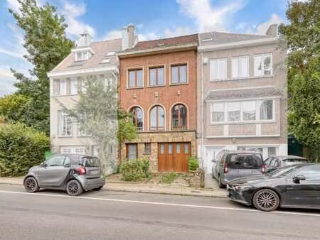 une maison de type bel-étage