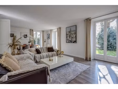 vente maison 6 pièces 199.36 m² à talloires (74290)  850 000 €