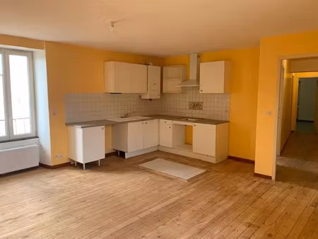 location appartement 2 pièces 56 m² à mazamet (81200)