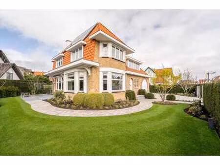 exclusivité: villa individuelle idéalement située proche du