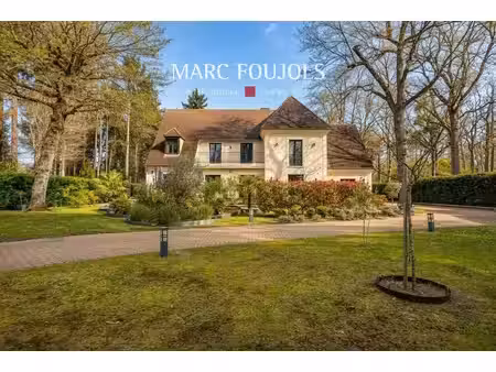 domaine du lys - lamorlaye - propriété avec dépendance et piscine