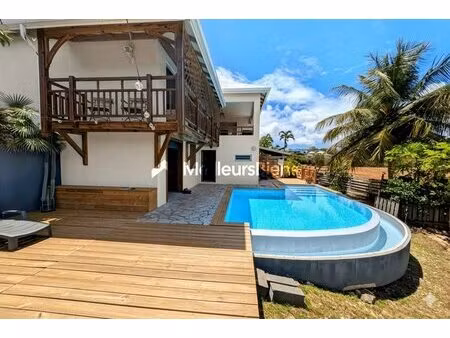 exclusivité – villa vue mer avec 3 dépendances locatives | le moule  la couronne conchou