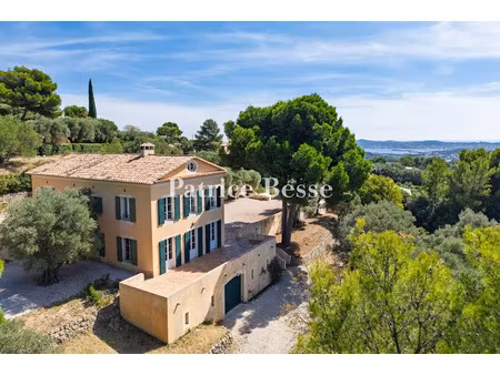 vente maison 7 pièces 250 m² à ollioules (83190)  1 900 000 €