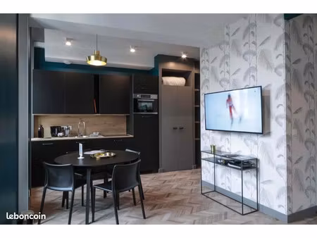 location meublée appartement 2 pièces 39 m² à aix-les-bains (73100)  1 000 €