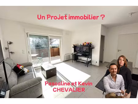 vente appartement 2 pièces 45 m² salon-de-provence (13300)