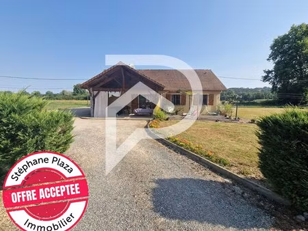 maison de plain-pied de 94 m² sur un parc de 5 280 m².