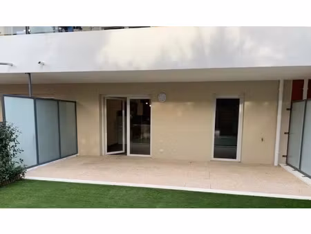 vente appartement 2 pièces 42 m² à rousset (13790)  229 000 €