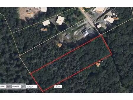 terrain à bâtir dans un environnement champêtre