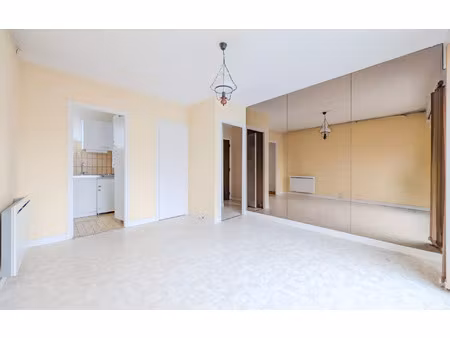 appartement aurillac 36 m² t-2 à vendre  51 000 €