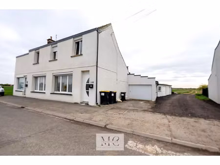 maison semi individuelle entièrement rénovée avec double gar