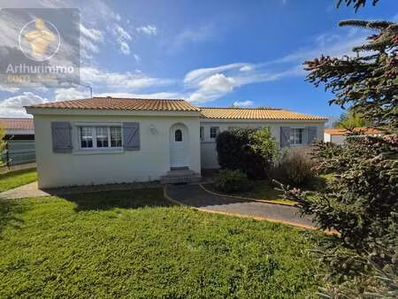 vente maison à bois-de-céné (85710) : à vendre / 126m² bois-de-céné