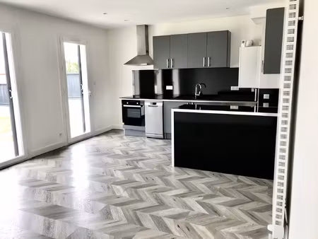 a louer maison d'environ 67 m2 riom