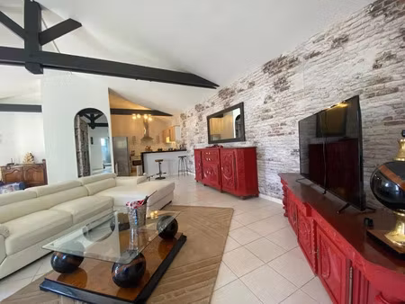 vente appartement 4 pièces 115 m² à eguilles (13510)  350 000 €