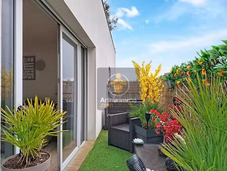 appartement t4 avec 2 places de parking