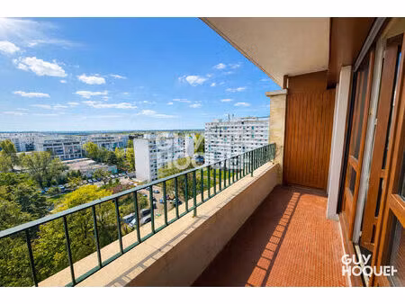 4 pièces 75 m² à rénover + balcon