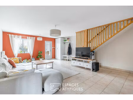 maison de village avec studio indépendant et jardin au coeur du beaujolais