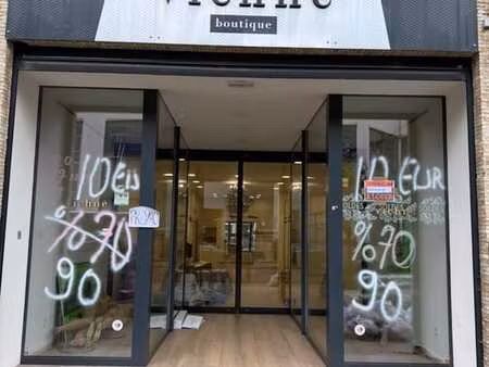 local commercial à louer à schaerbeek