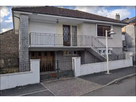 vente maison 3 pièces 79 m² châlus (87230)