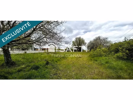vente terrain 1180 m² à villeneuve-la-comtesse (17330)  46 000 €