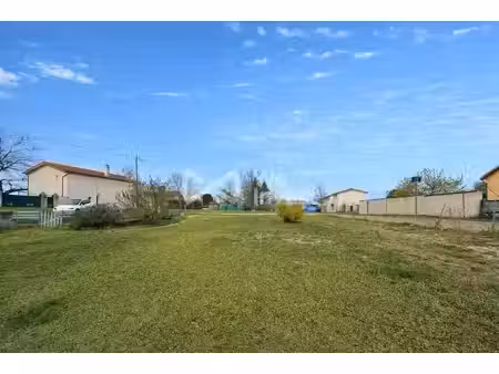 vente terrain à batir 622 m² à epinouze (26210)  68 000 €