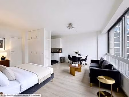 louise/chatelain - studio rénové lumineux