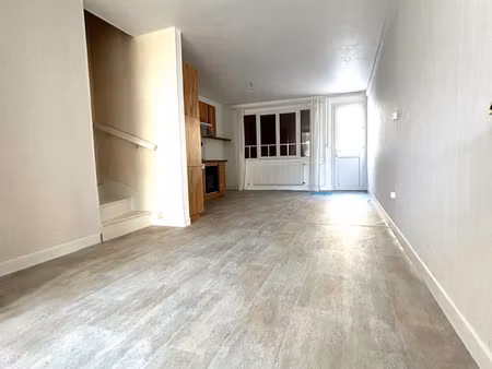 le petit andelys - local mixte habitation / professionnel -