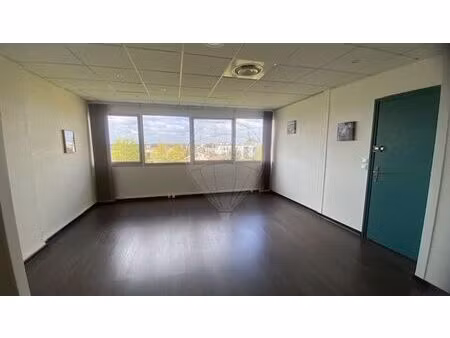 local commercial à louer