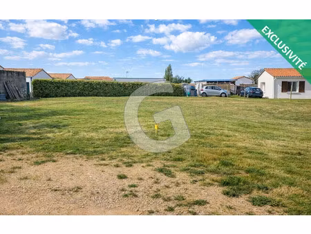 vente terrain 440 m² à longeville-sur-mer (85560)  86 600 €