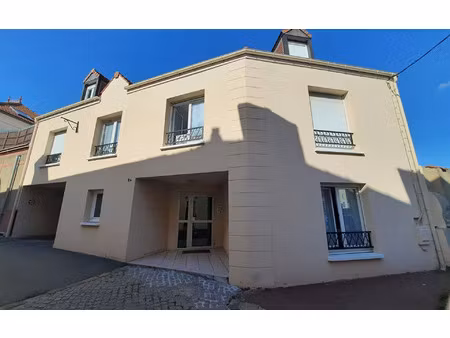 location appartement  m² t-1 à épône  515 €